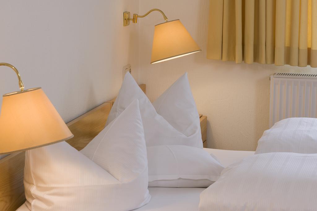 Hotel Parkfrieden Тиммендорфер-Штранд Экстерьер фото