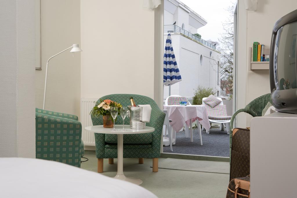 Hotel Parkfrieden Тиммендорфер-Штранд Номер фото